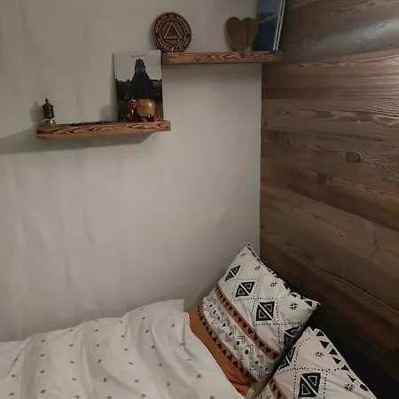 Snowflake Apartment